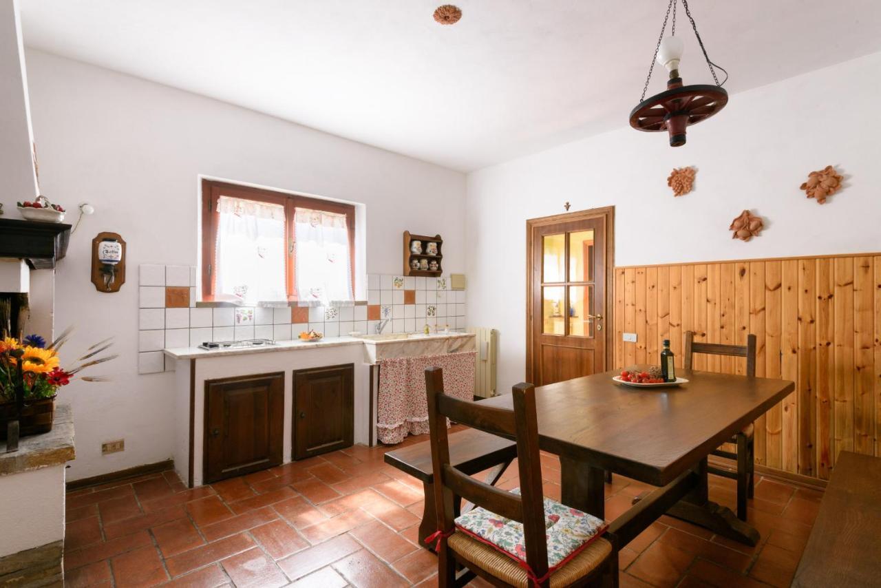 Villa Il Campo Degli Ulivi Ponte A Bozzone Екстер'єр фото