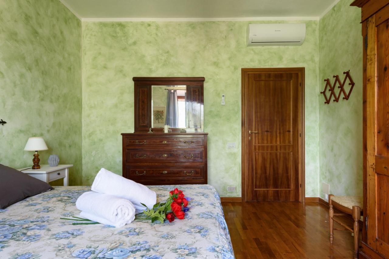 Villa Il Campo Degli Ulivi Ponte A Bozzone Екстер'єр фото